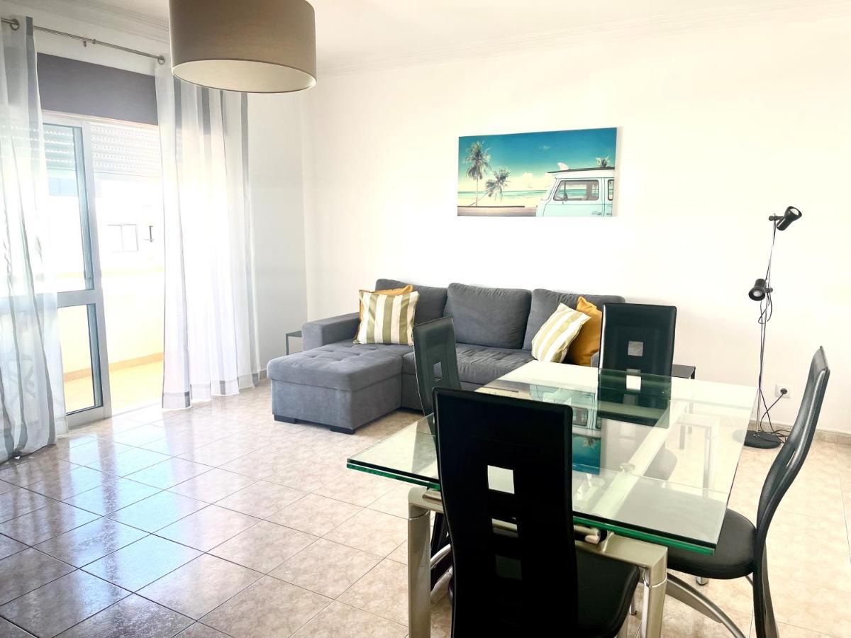 Apartamento Millenium Vista Mar- 2 Passos Da Praia Quarteira Extérieur photo